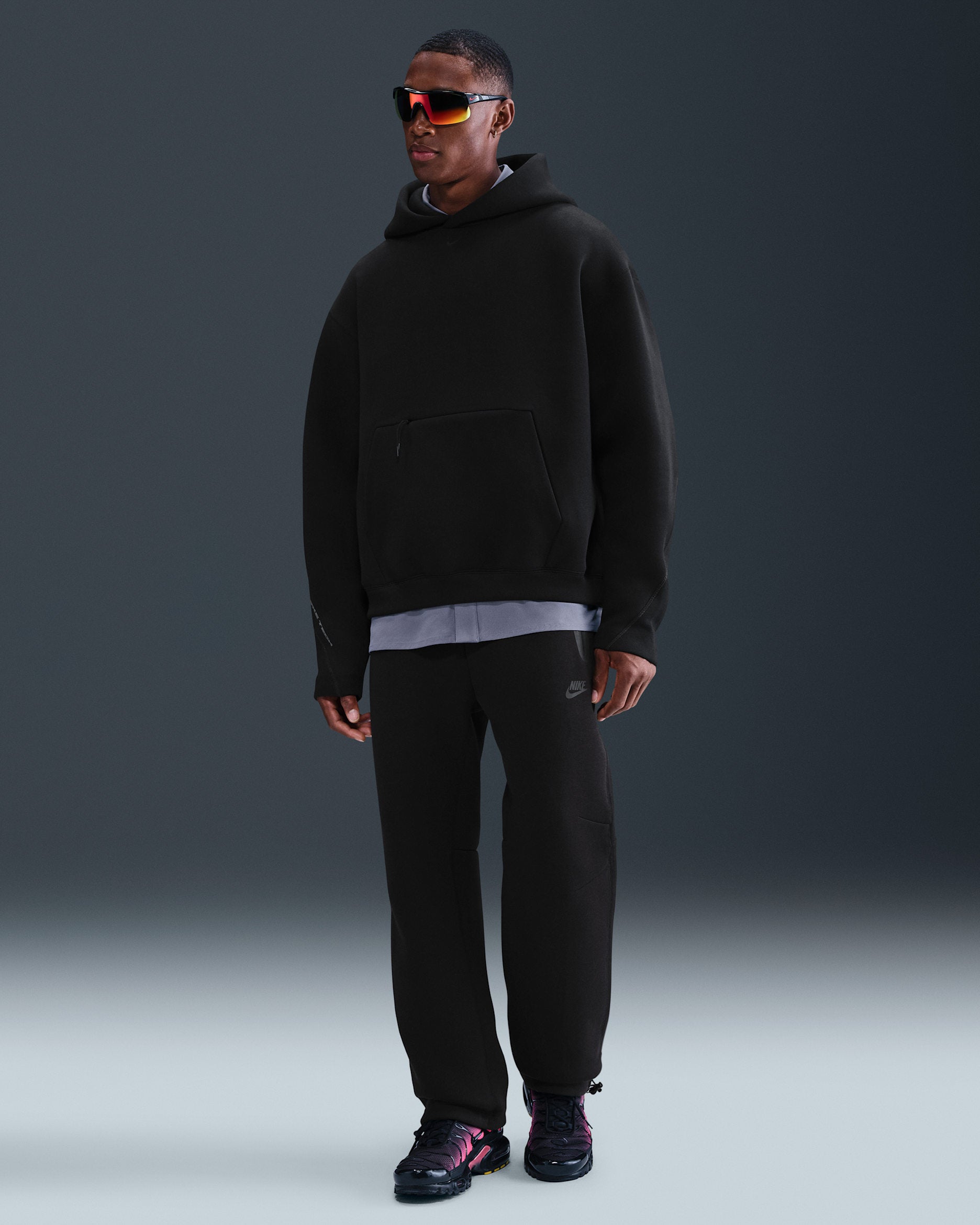 Nike Tech Fleece Oversized Hoodie