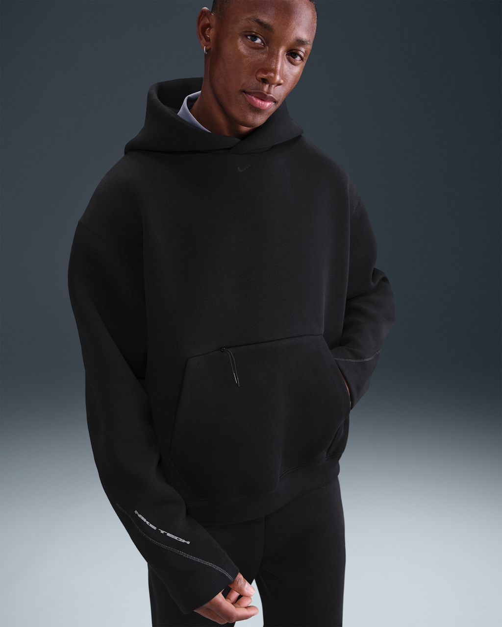 Nike Tech Fleece Oversized Hoodie