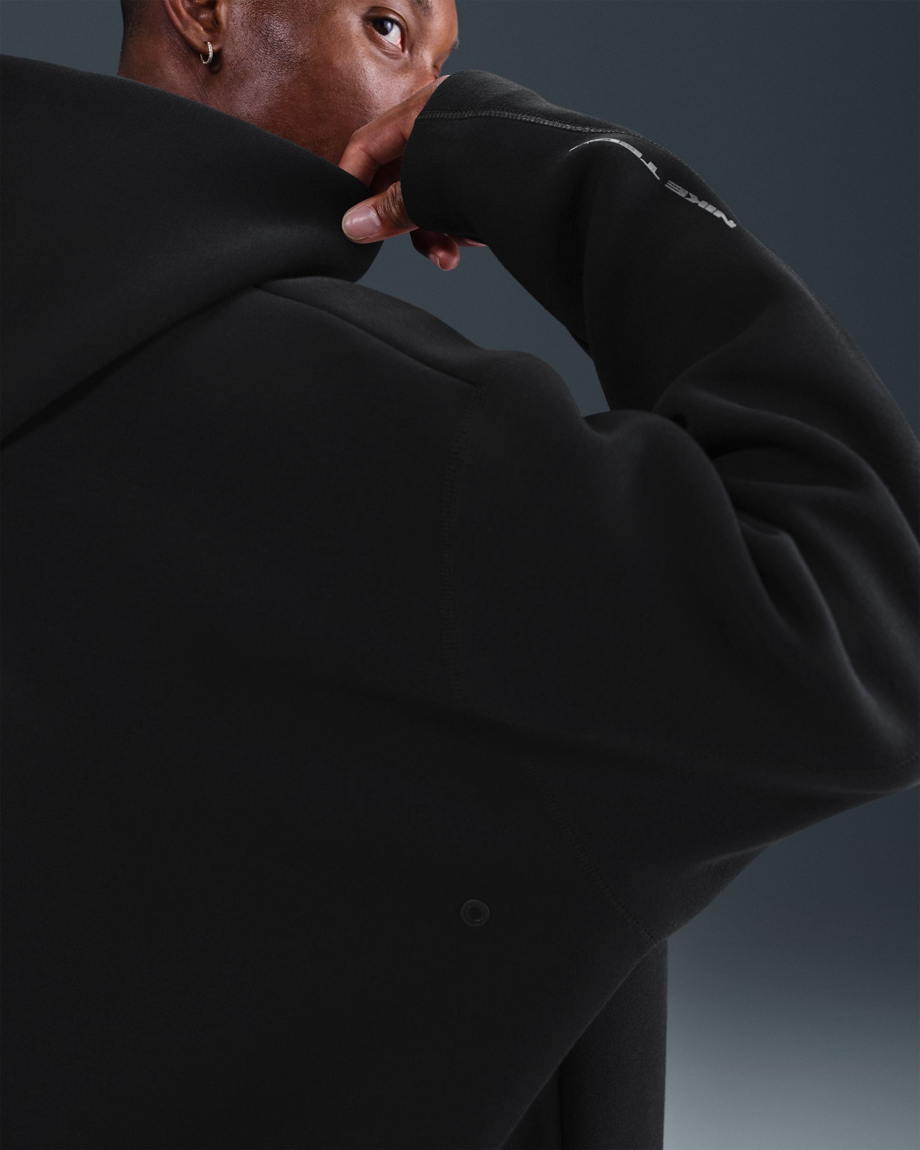 Nike Tech Fleece Oversized Hoodie