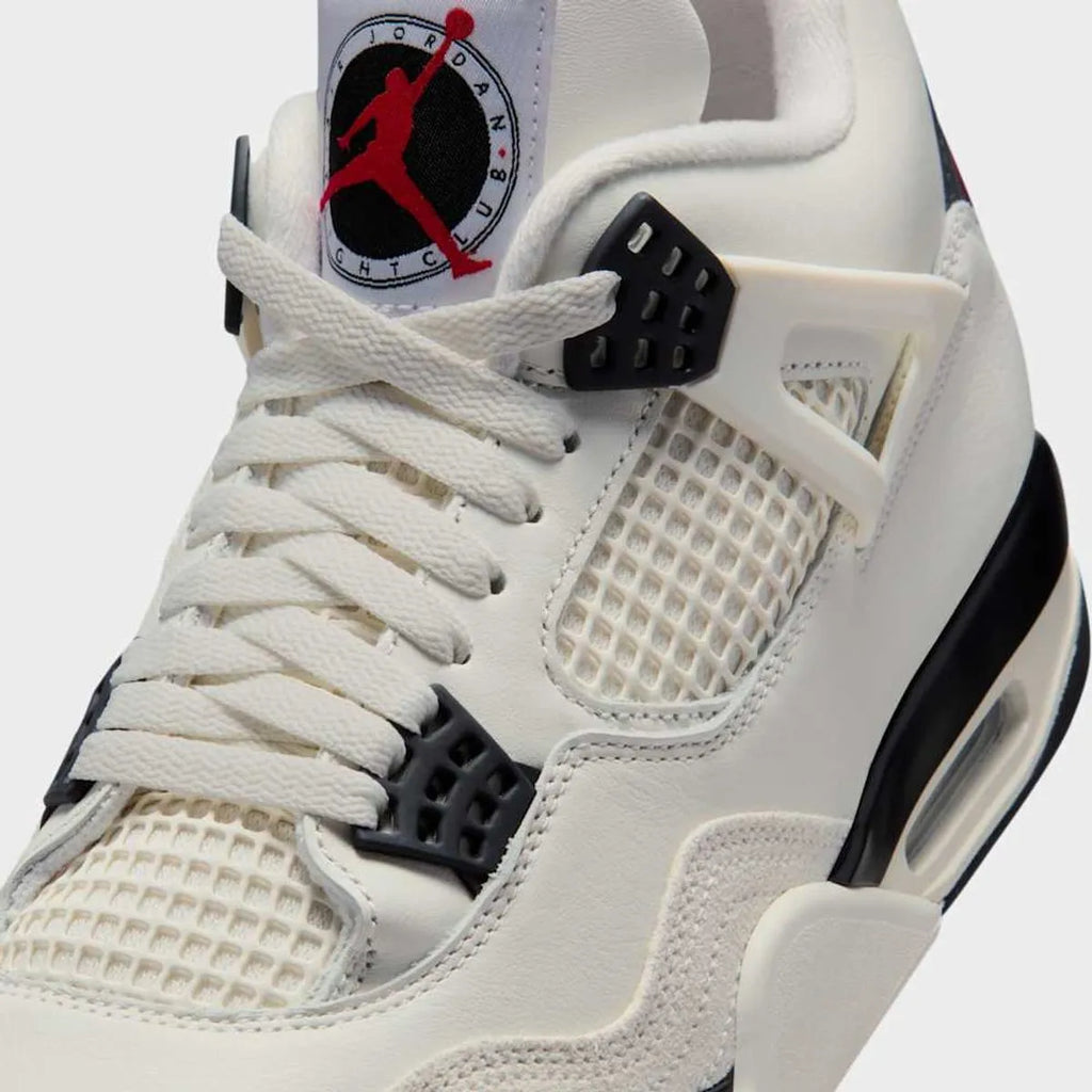 Jordan Retro 4 ‘Flight Club